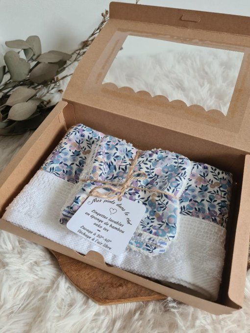 Coffret lingettes et serviette invité en Liberty